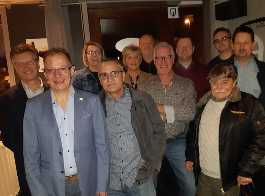 Het nieuwe partijbestuur van N-VA Zelzate - ontbreekt Manuel Rufo Molero Het nieuwe partijbestuur van N-VA Zelzate