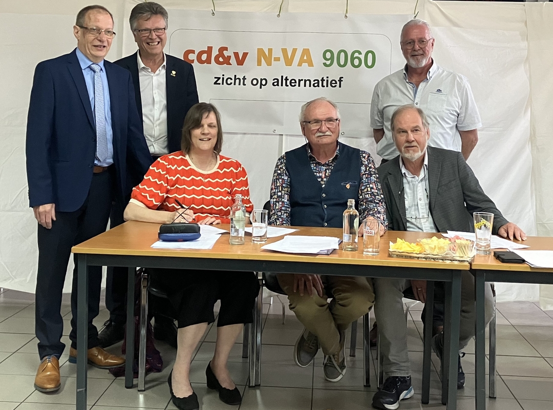 De geboorte van het kartel cdv N-VA 9060 in Zelzate is een feit